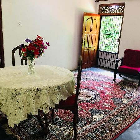 Thaaaru Villa ミリッサ エクステリア 写真