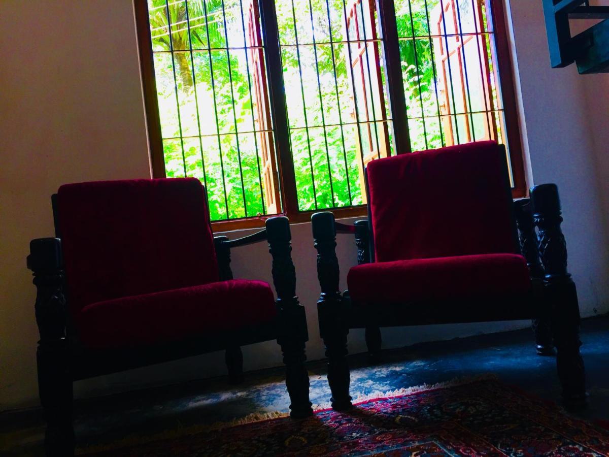 Thaaaru Villa ミリッサ エクステリア 写真