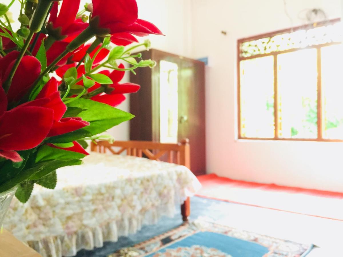 Thaaaru Villa ミリッサ エクステリア 写真