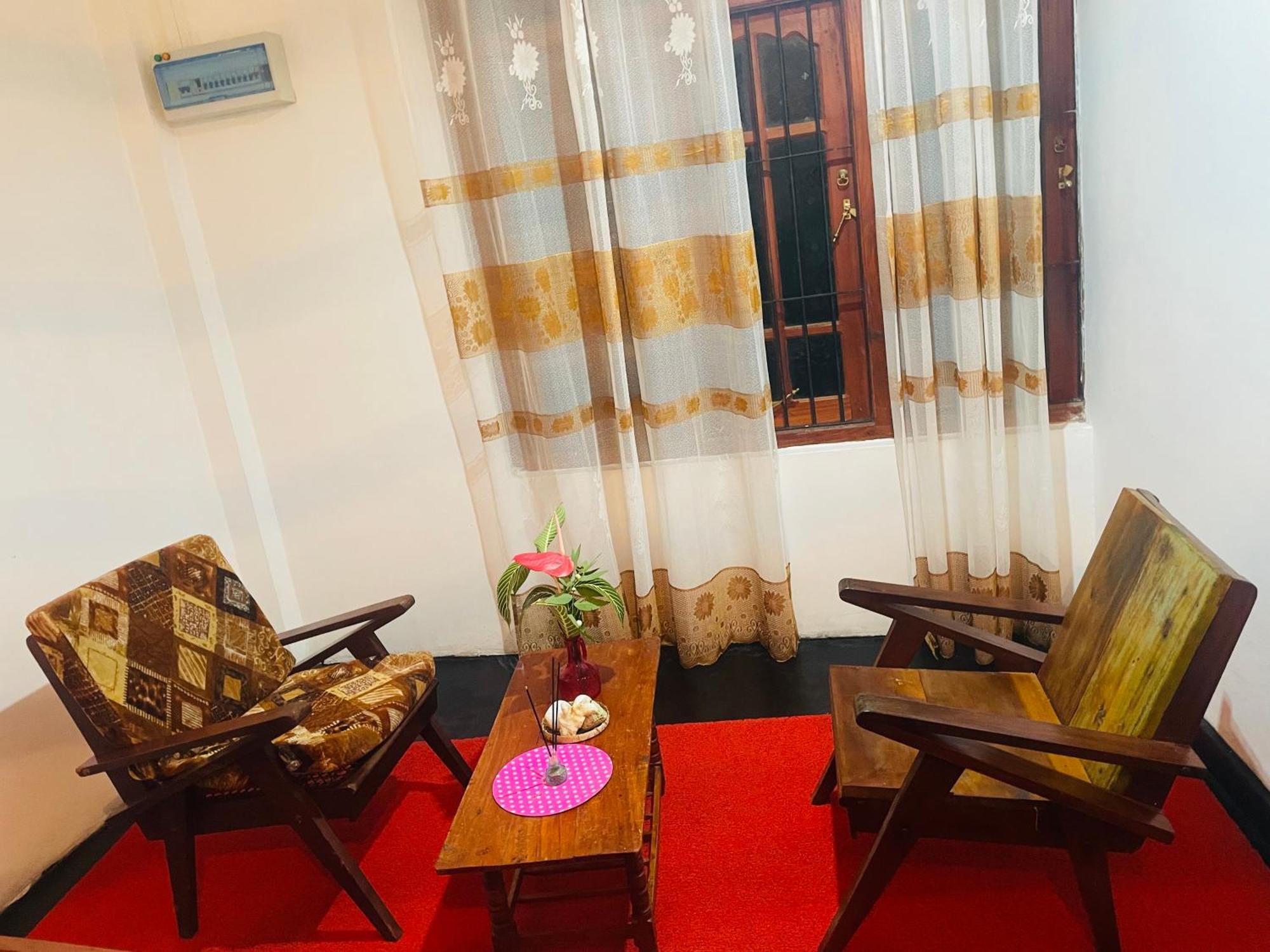 Thaaaru Villa ミリッサ エクステリア 写真